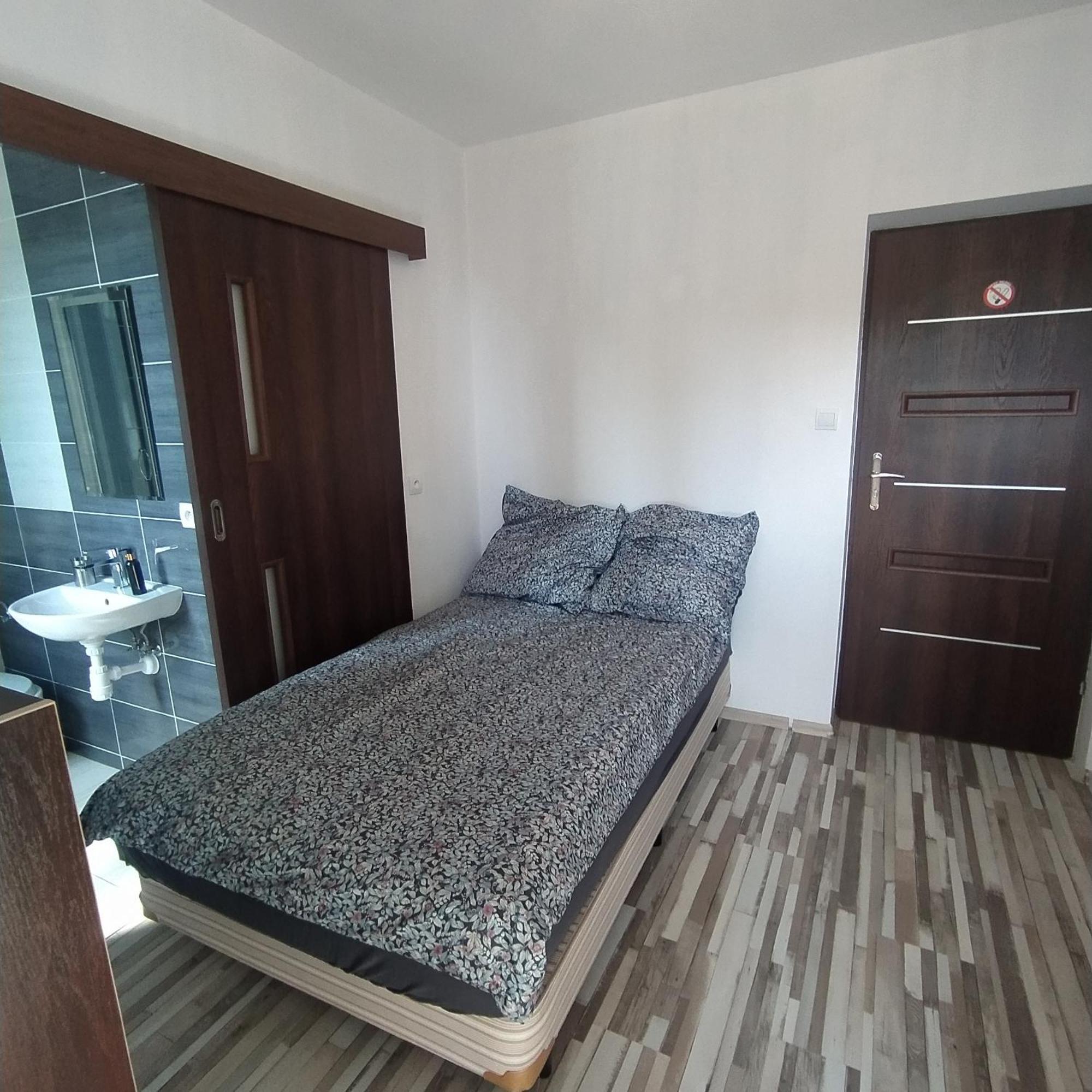 Koral Hotel Sztutowo Ngoại thất bức ảnh